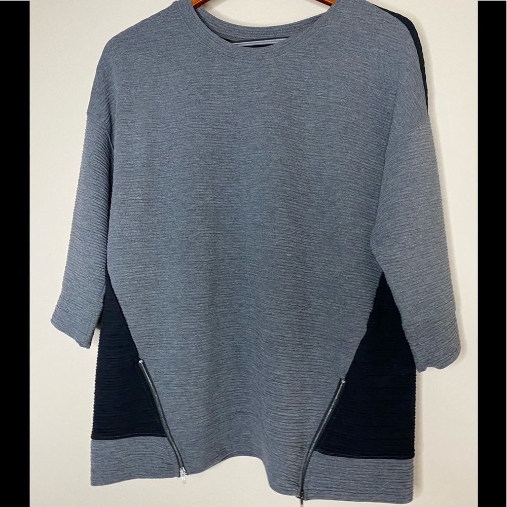 Worthington Grey/Black Sweater long sleeve top with accent zippers on front